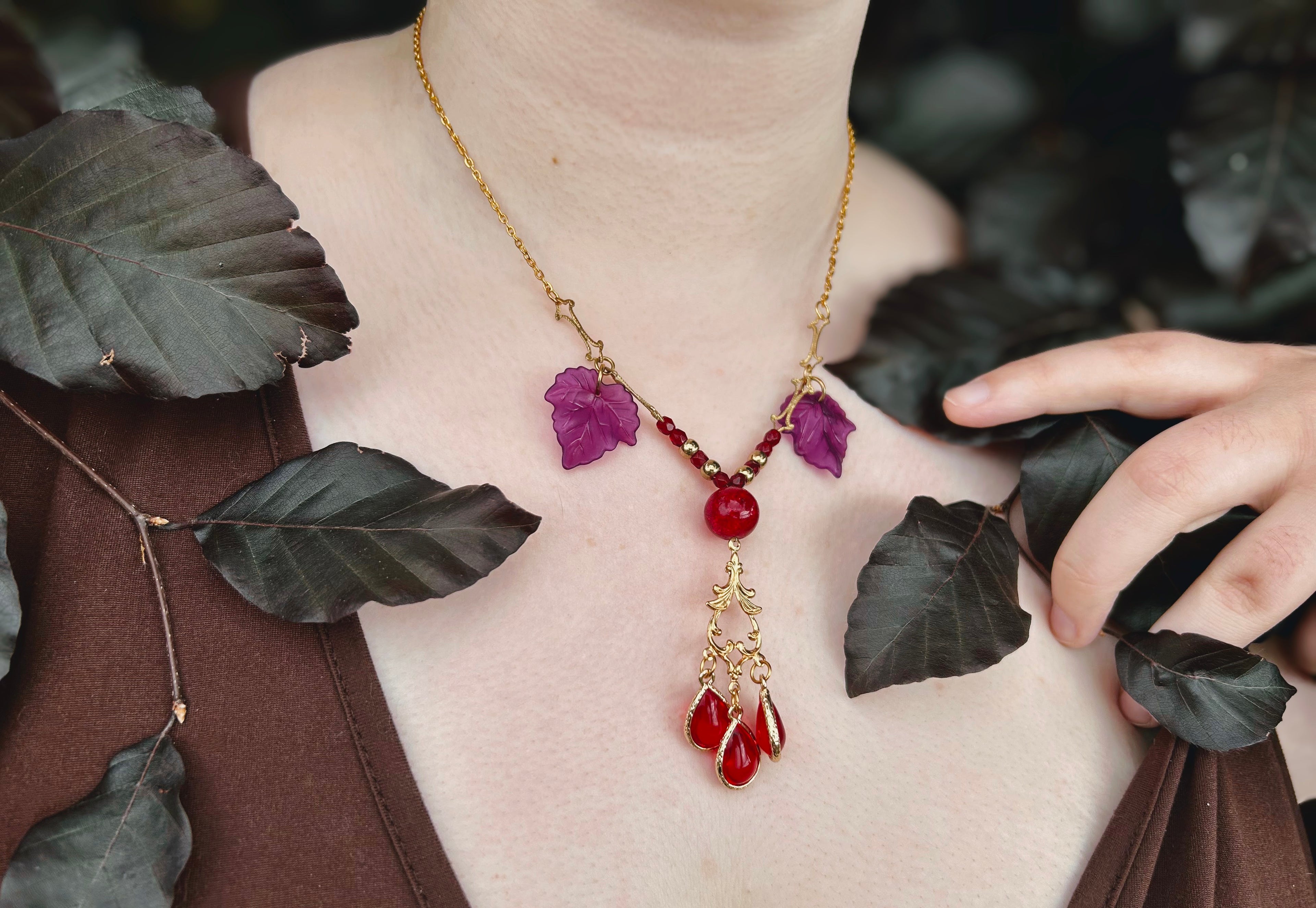 Bleeding Gold - Beaded Pendant Necklace