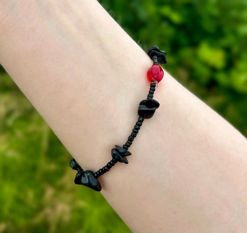 Black Widow - Crystal Beaded Bracelet