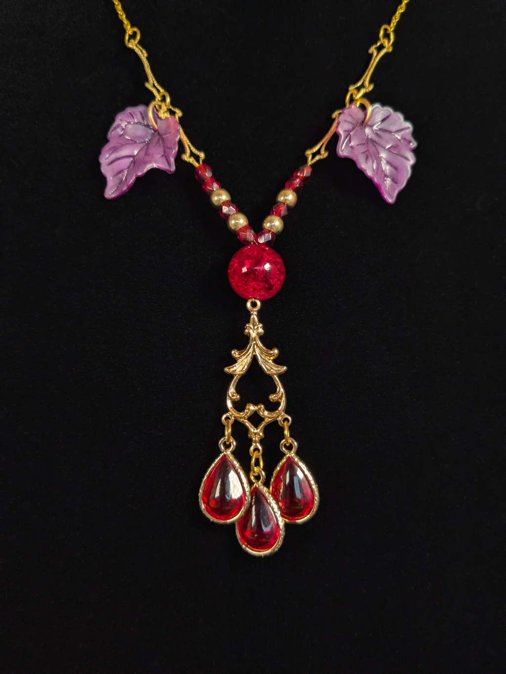 Bleeding Gold - Beaded Pendant Necklace
