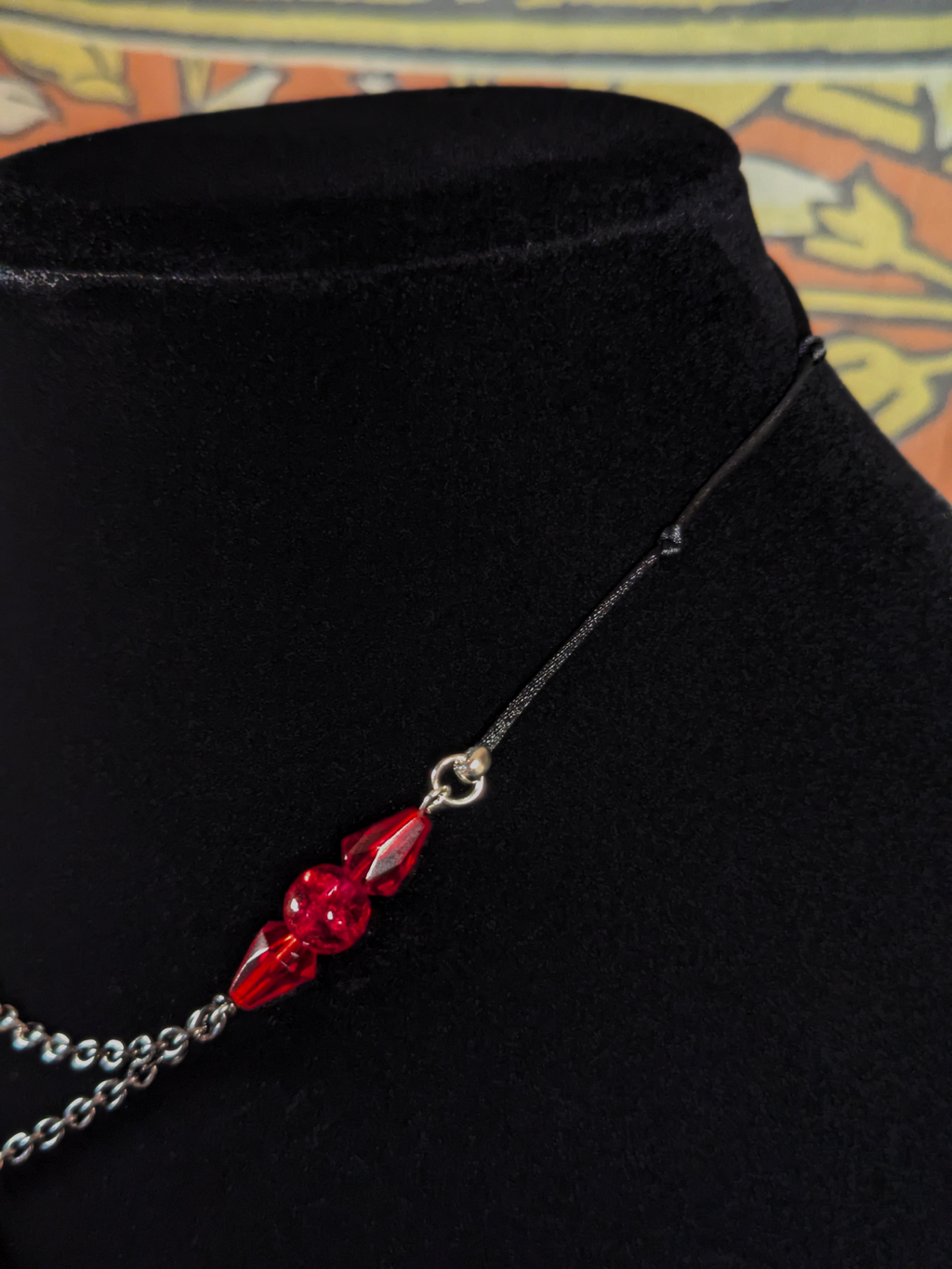 Blooddrop - Beaded Chain Necklace