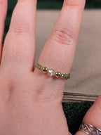 Green & Crystal Chain Ring - Joint-Friendly Adjustable Comfort Ring
