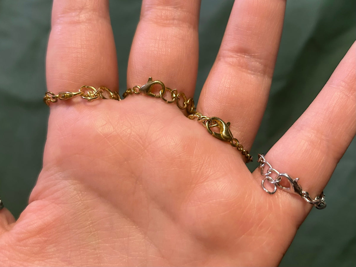 Red Garnet Chain Ring - Joint-Friendly Adjustable Comfort Ring